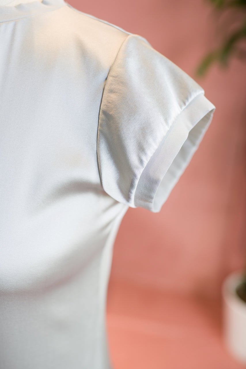 Luxe Finish Seam Silk T Shirt Boatneck — The Marilyn II - Senza Tempo Fashion