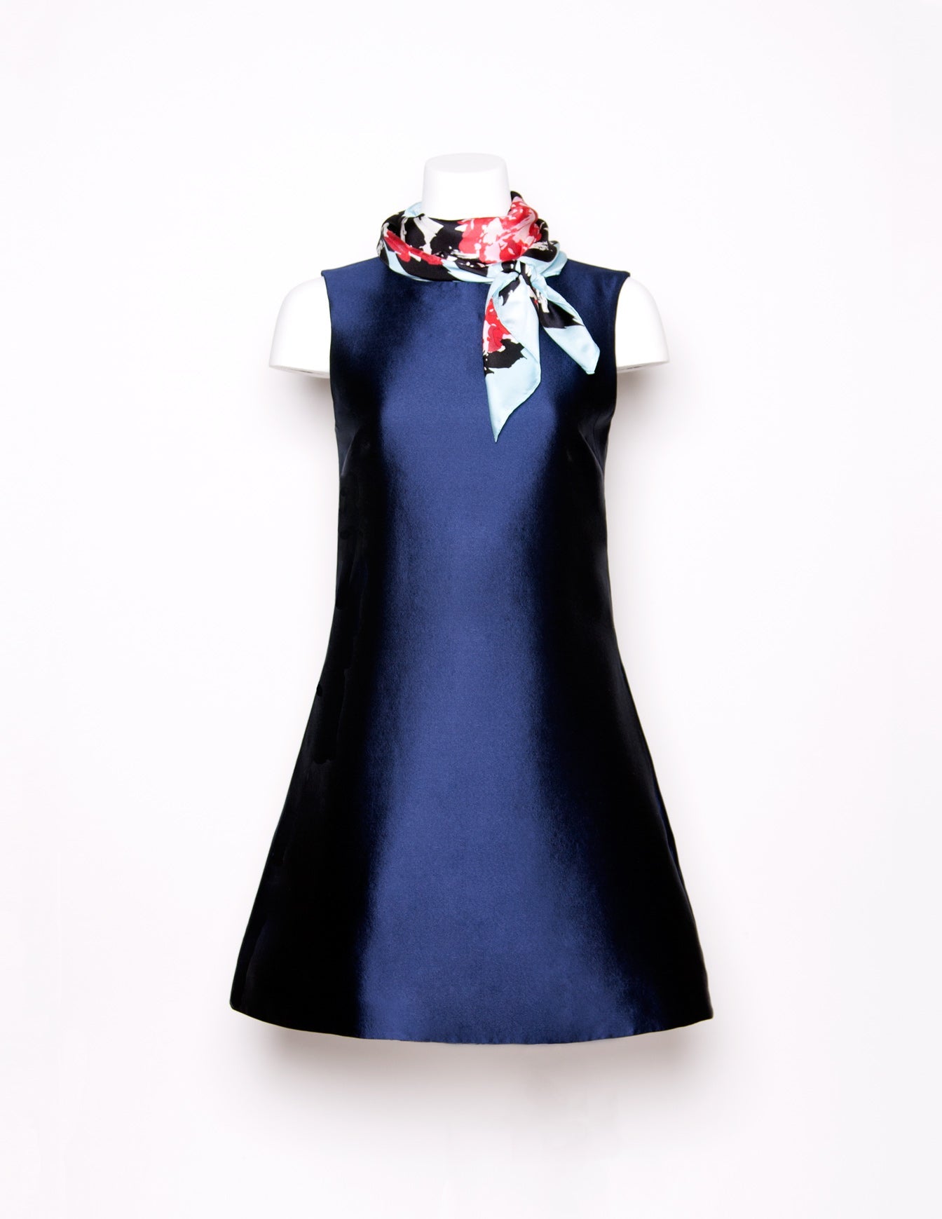 The English Garden Silk Twill Scarf - Senza Tempo Fashion