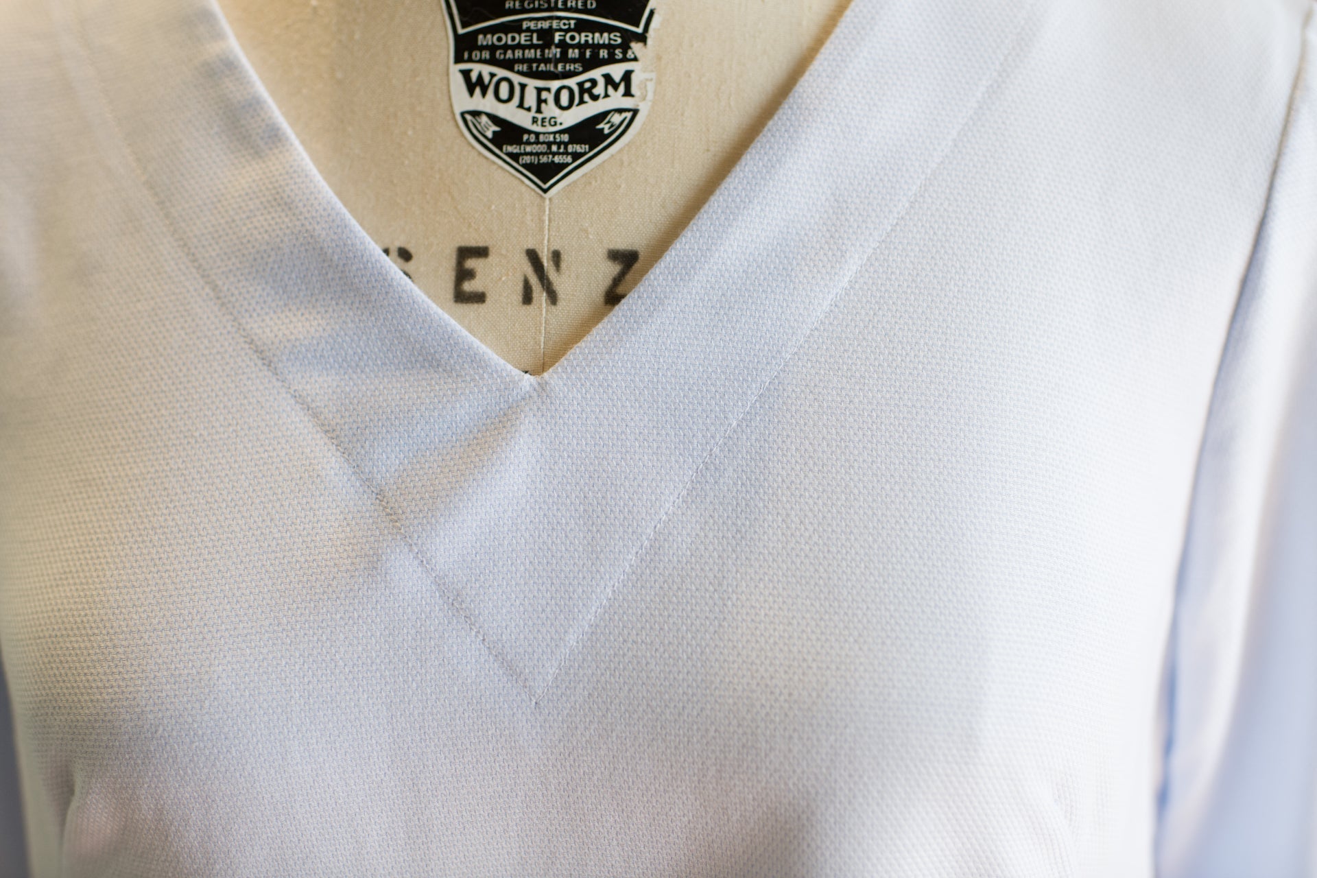 Woven Cotton V-neck Tunic — The Suzy - Senza Tempo Fashion